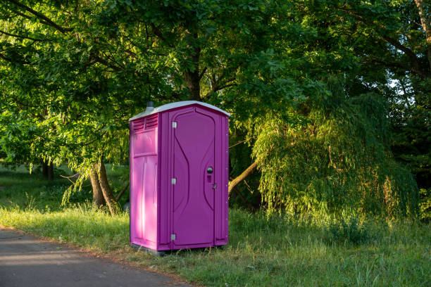 Best Portable restroom trailer rental  in Jacksboro, TX